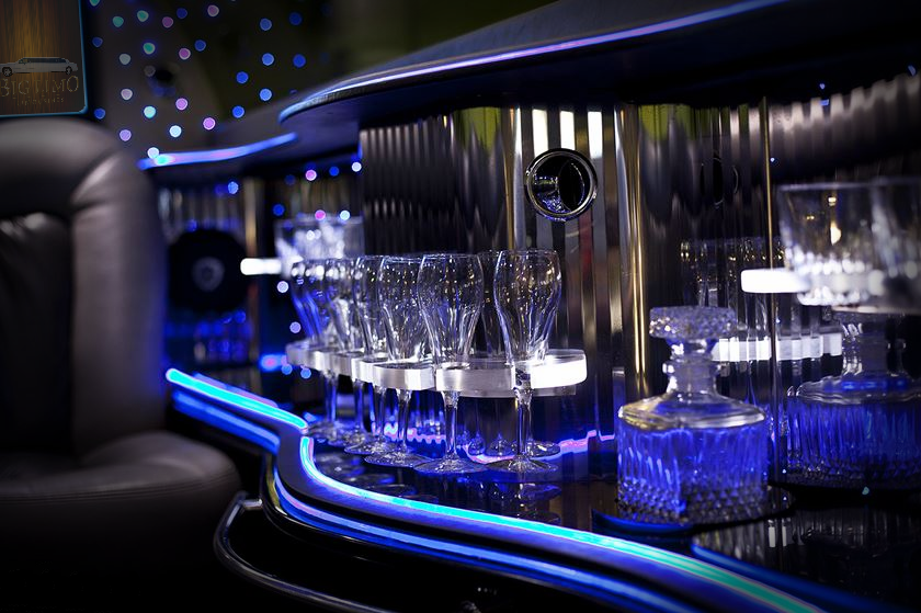 Limousine huren bij big-limo, dit is de binnenkant van een limousine.